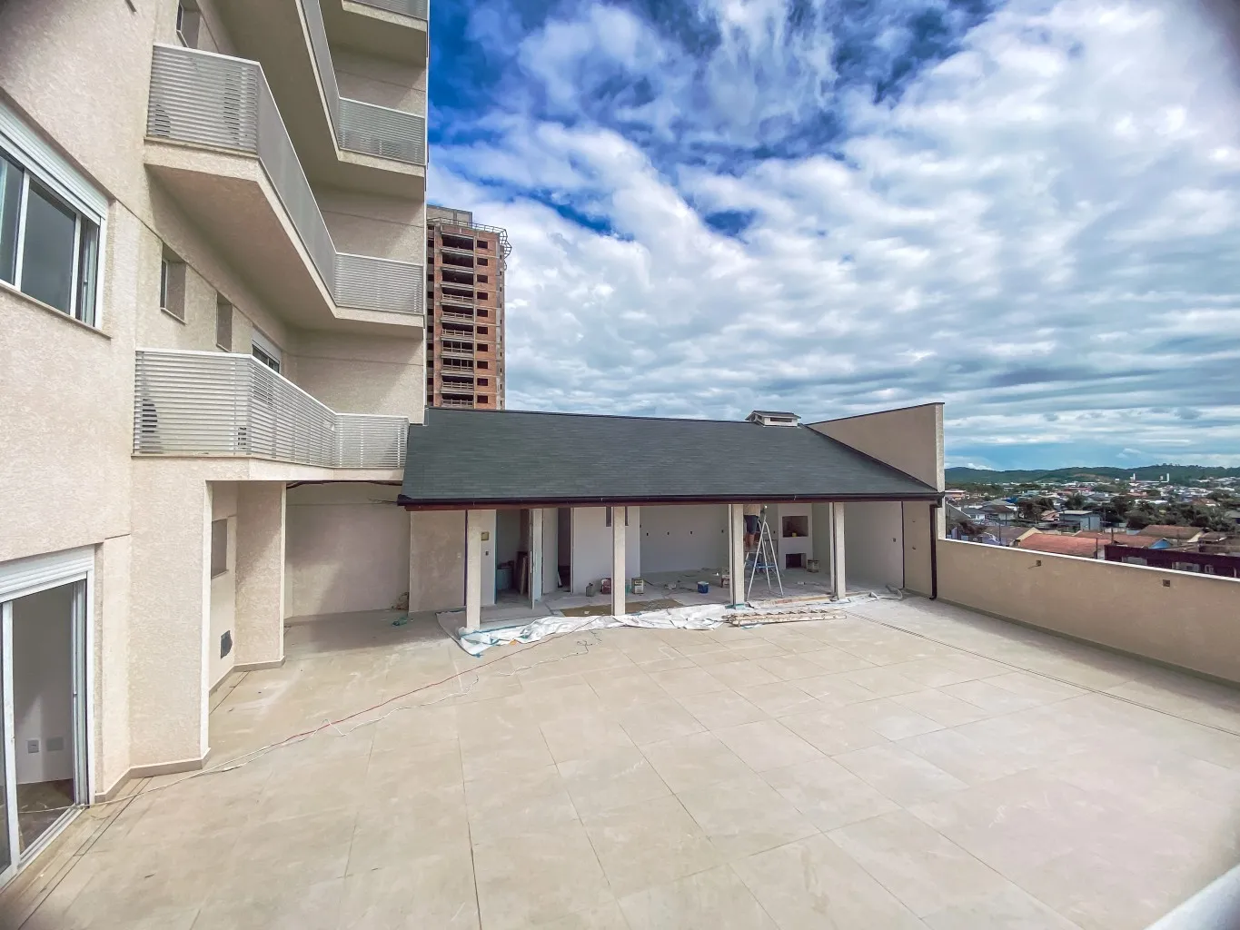 Palazzo Del Mare - Terraço com 661m, contendo 5 suítes no centro de Balneário Piçarras/SC (Cód. 21515) — foto 3