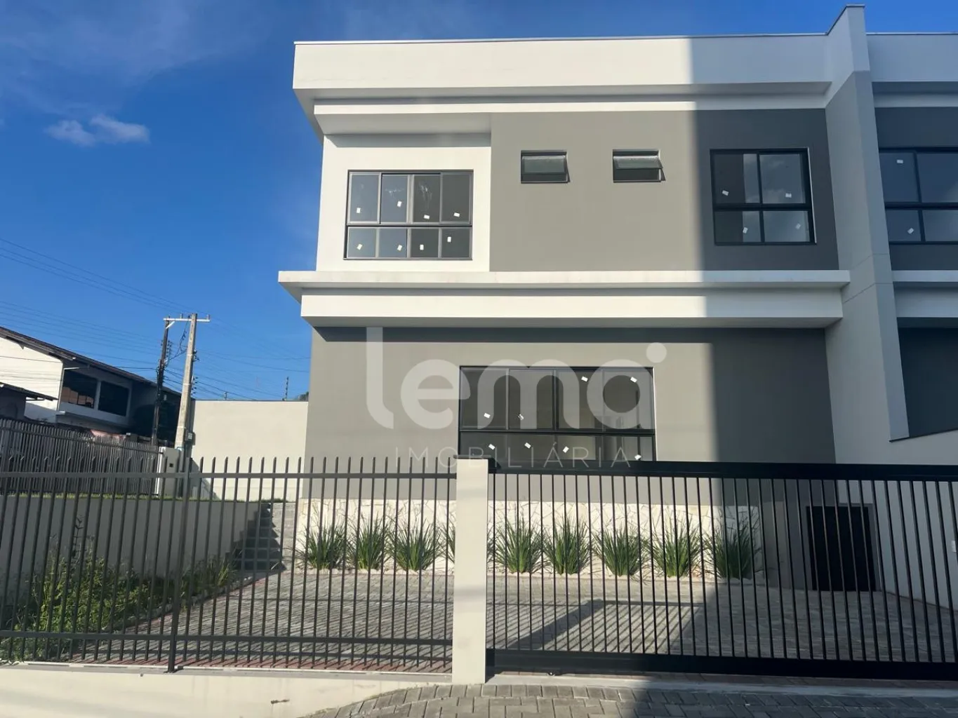 Casa nova e pronta para morar localizada no Bairro Escola Agrícola — foto 2