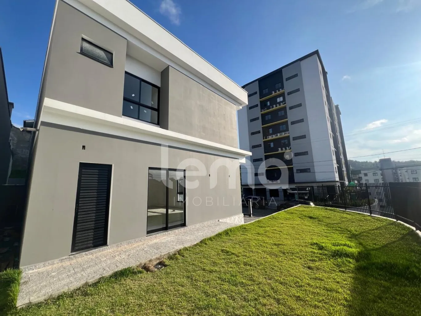 Casa nova e pronta para morar localizada no Bairro Escola Agrícola — foto 6
