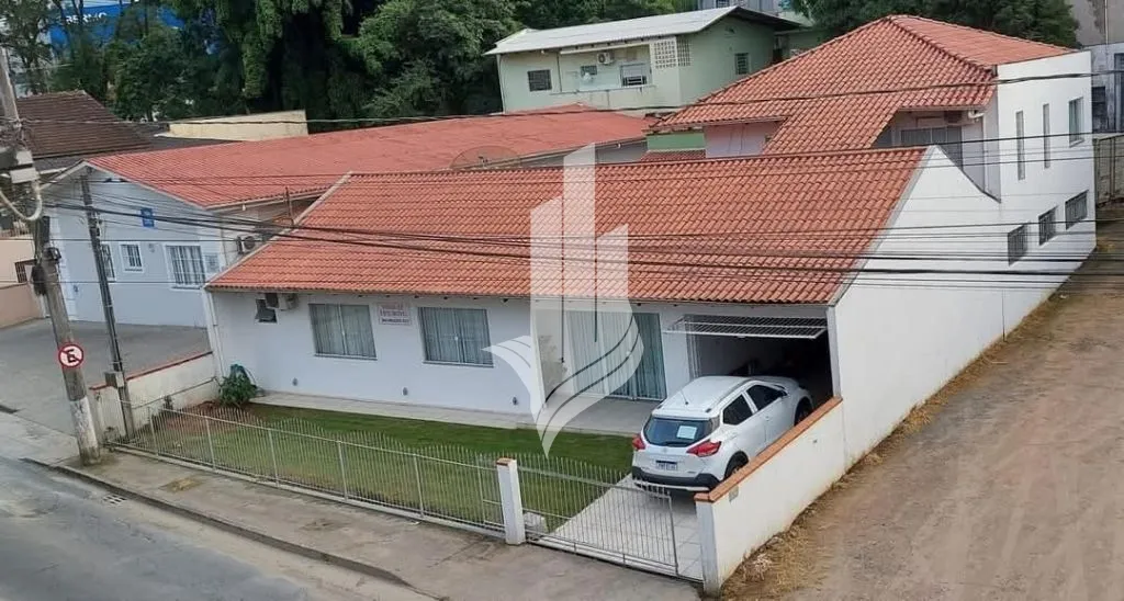 Casa · para alugar · 5 quartos · 285m² · Salto do Norte, Blumenau