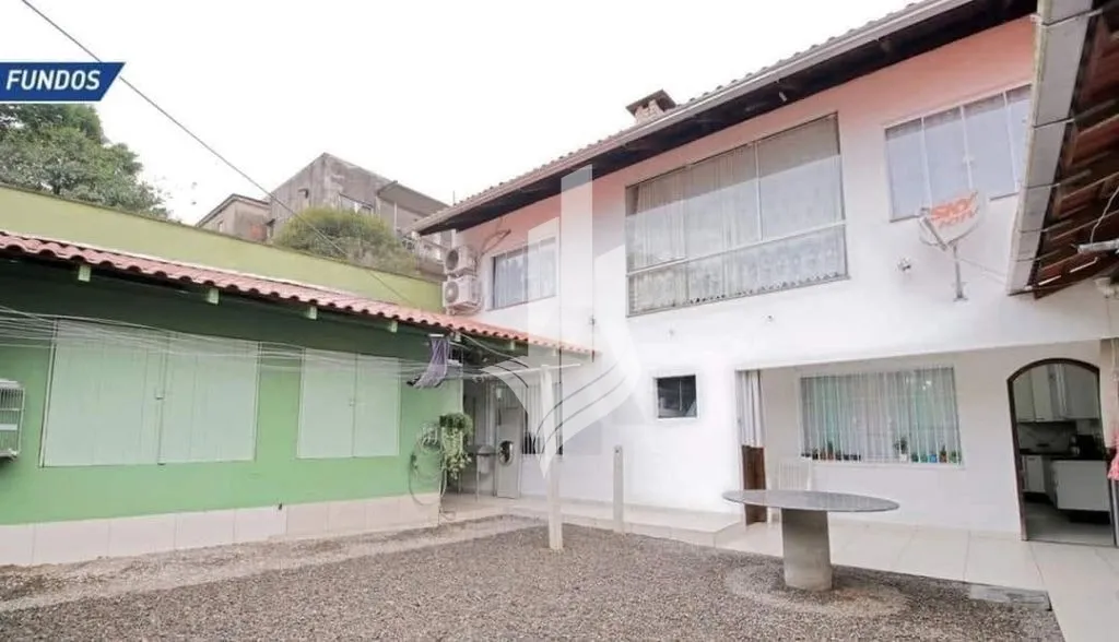 Casa para fins comercias no bairro Salto do Norte — foto 4
