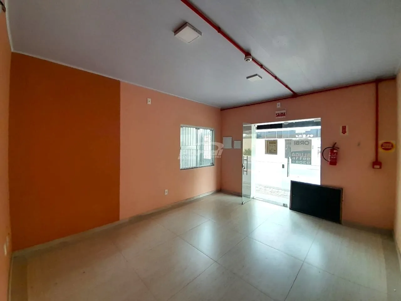 Sala comercial disponível para locação no bairro Velha - Blumenau/SC - foto 1