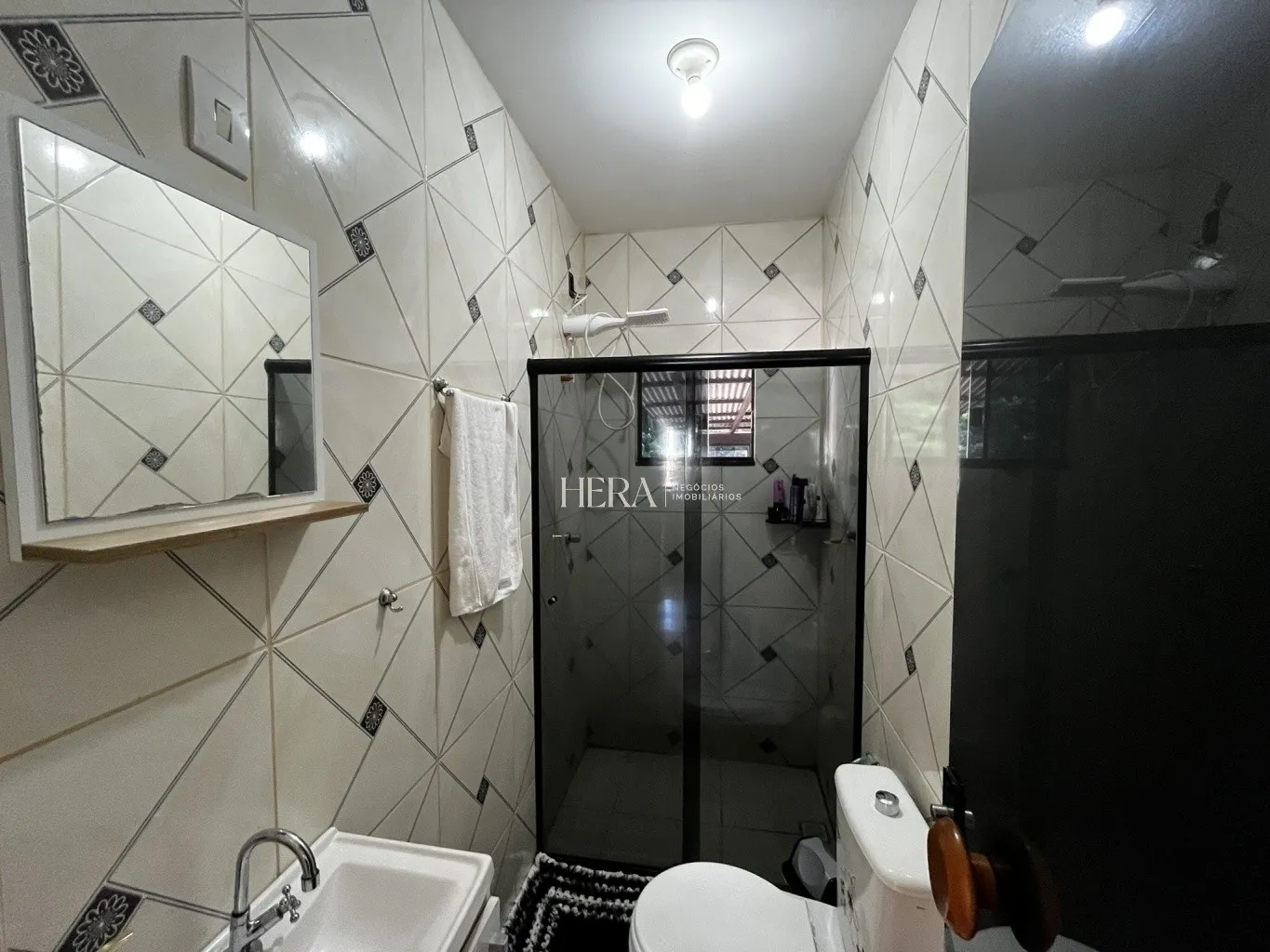 Casa semimobiliado com 04 dormitórios sendo 01 suíte no bairro Fortaleza em Blumenau! — foto 7