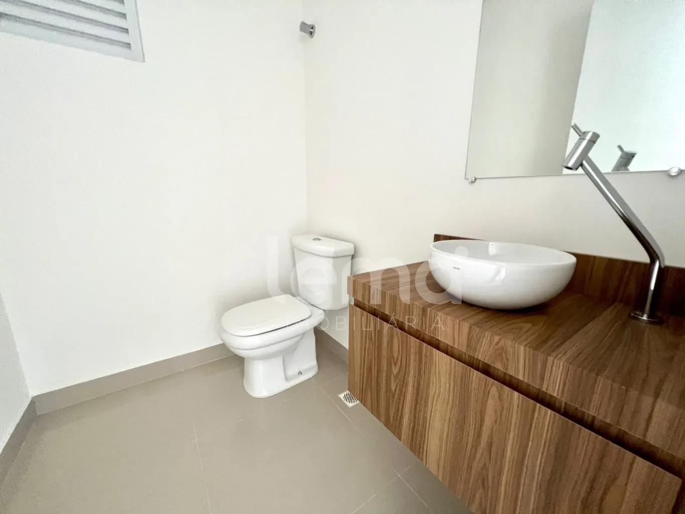 SALA COMERCIAL PARA LOCAÇÃO CENTRO BLUMENAU/SC — foto 6