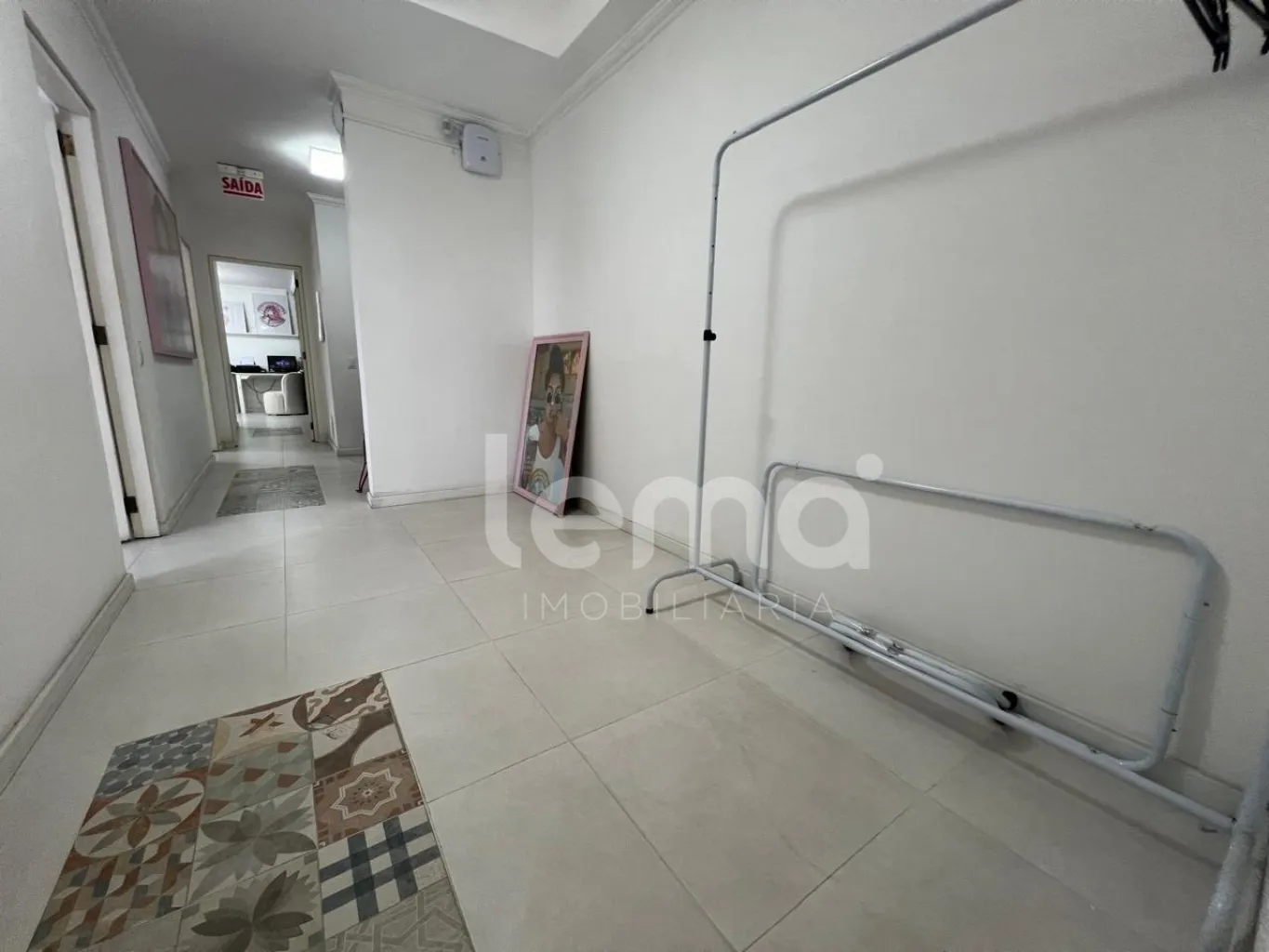 CASA COMERCIAL PARA LOCAÇÃO NO BAIRRO PONTA AGUDA — foto 6