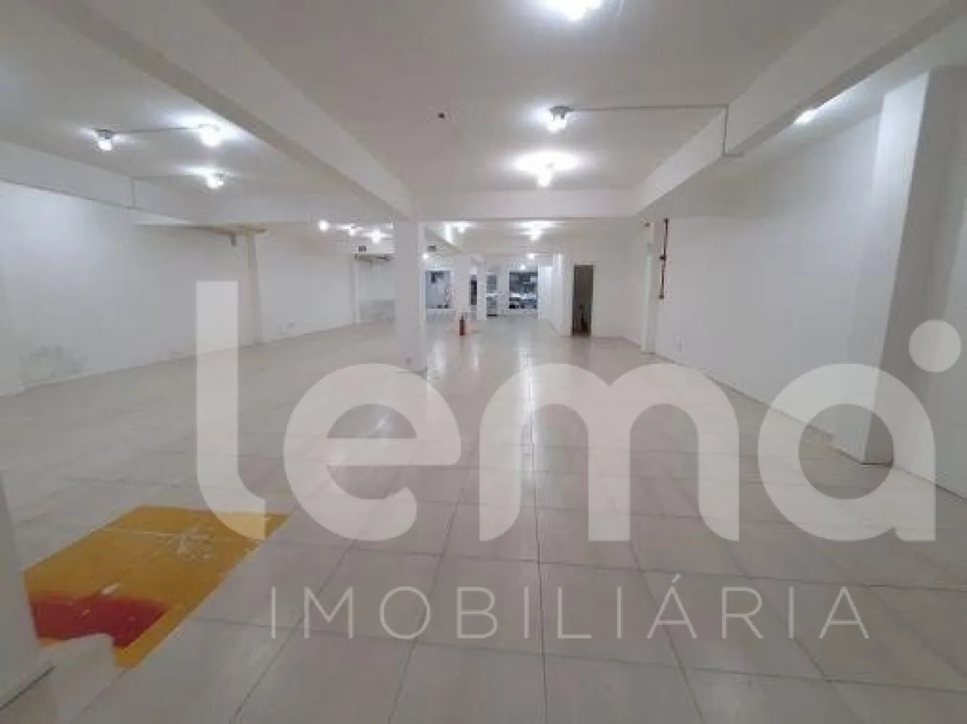 IMÓVEL COMERCIAL PARA LOCAÇÃO NO CENTRO DE JOINVILLE — foto 7
