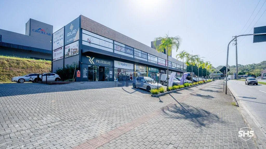 Galpão para alugar, 325 m por R$ 8.140,00/mês - Salto - Blumenau/SC - foto 1