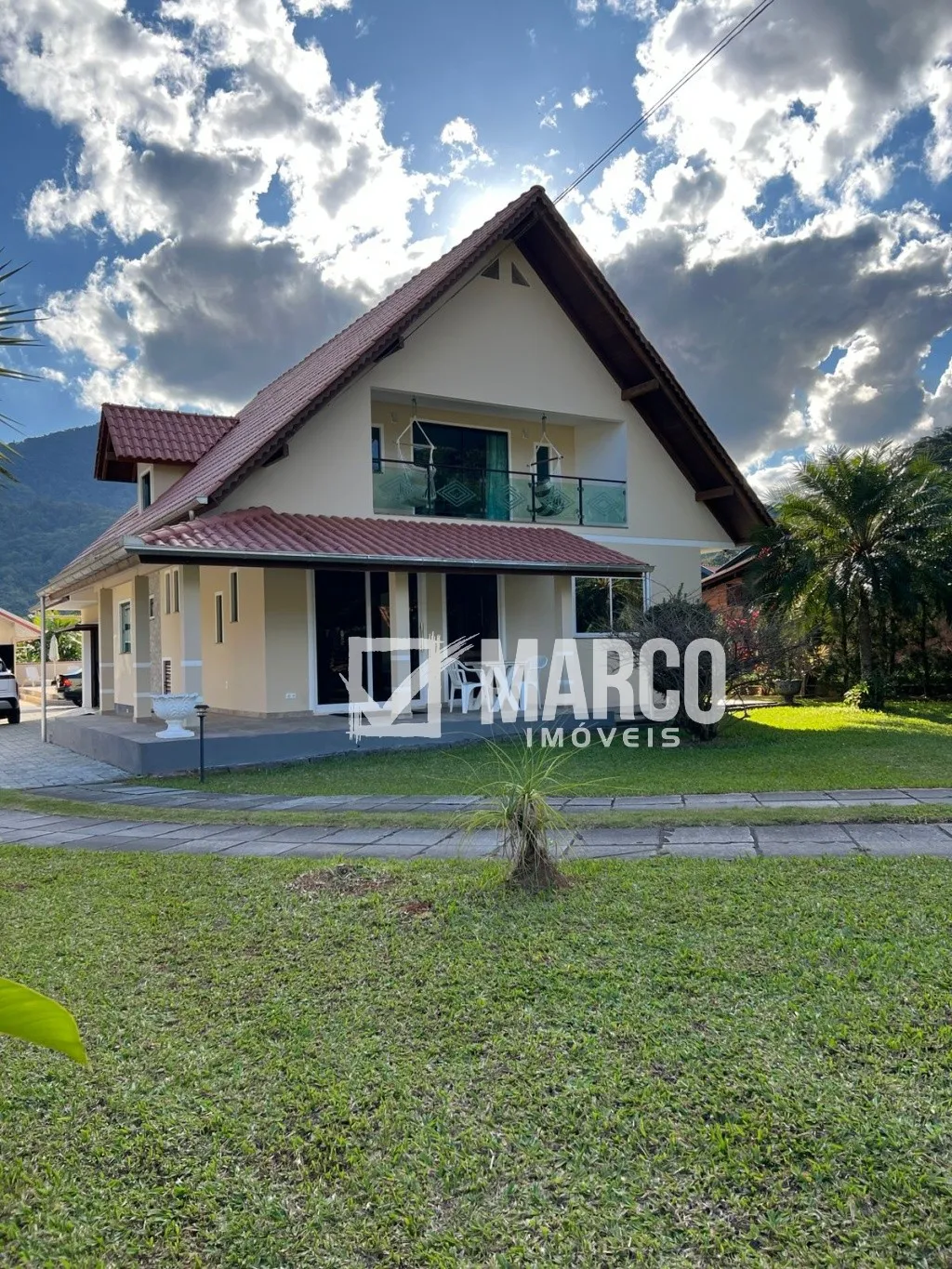 Seu refúgio na Rota do Enxaimel - Viva o encanto de Pomerode com conforto e exclusividade — foto 2