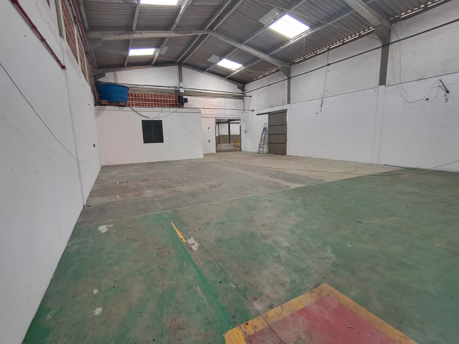 VENDA GALPÃO 3.200m² - ITOUPAVAZINHA — foto 7