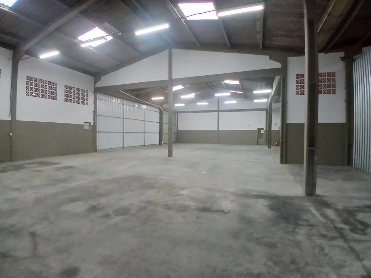 Galpão à venda, 3200m² na Rua Amsterdam no Itoupavazinha, Blumenau — foto 6