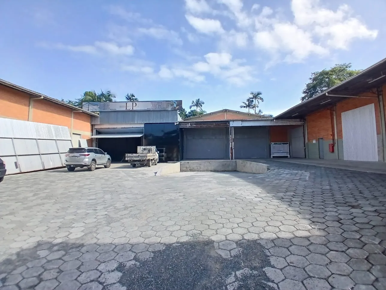 Galpão à venda, 3200m² no Itoupavazinha, Blumenau - foto 1