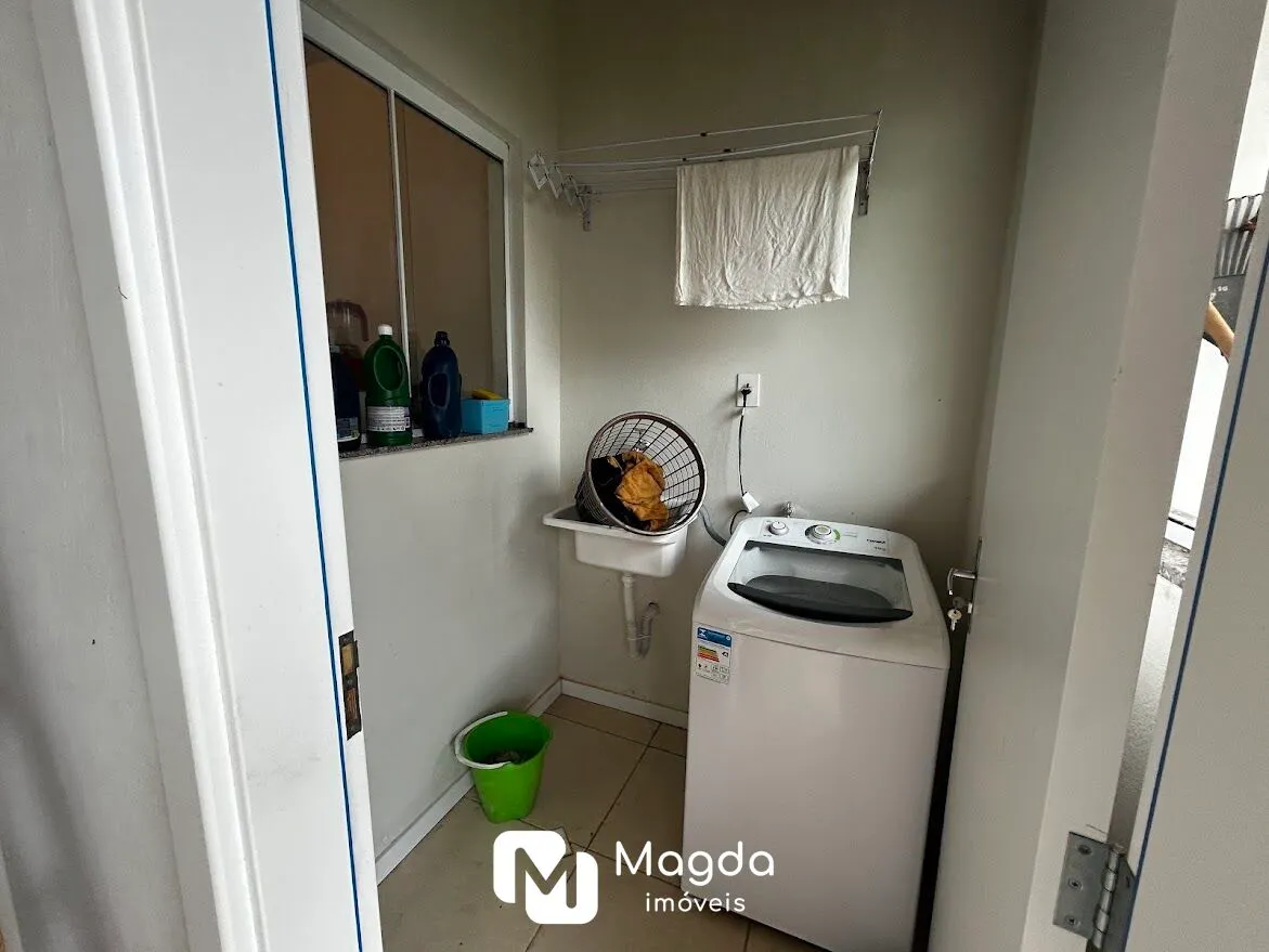 Casa com 3 quartos sendo um deles suíte, com um espaço muito amplo nos fundos e ao lado da Humberto de Campos com 134 m o melhor custo benefício — foto 7
