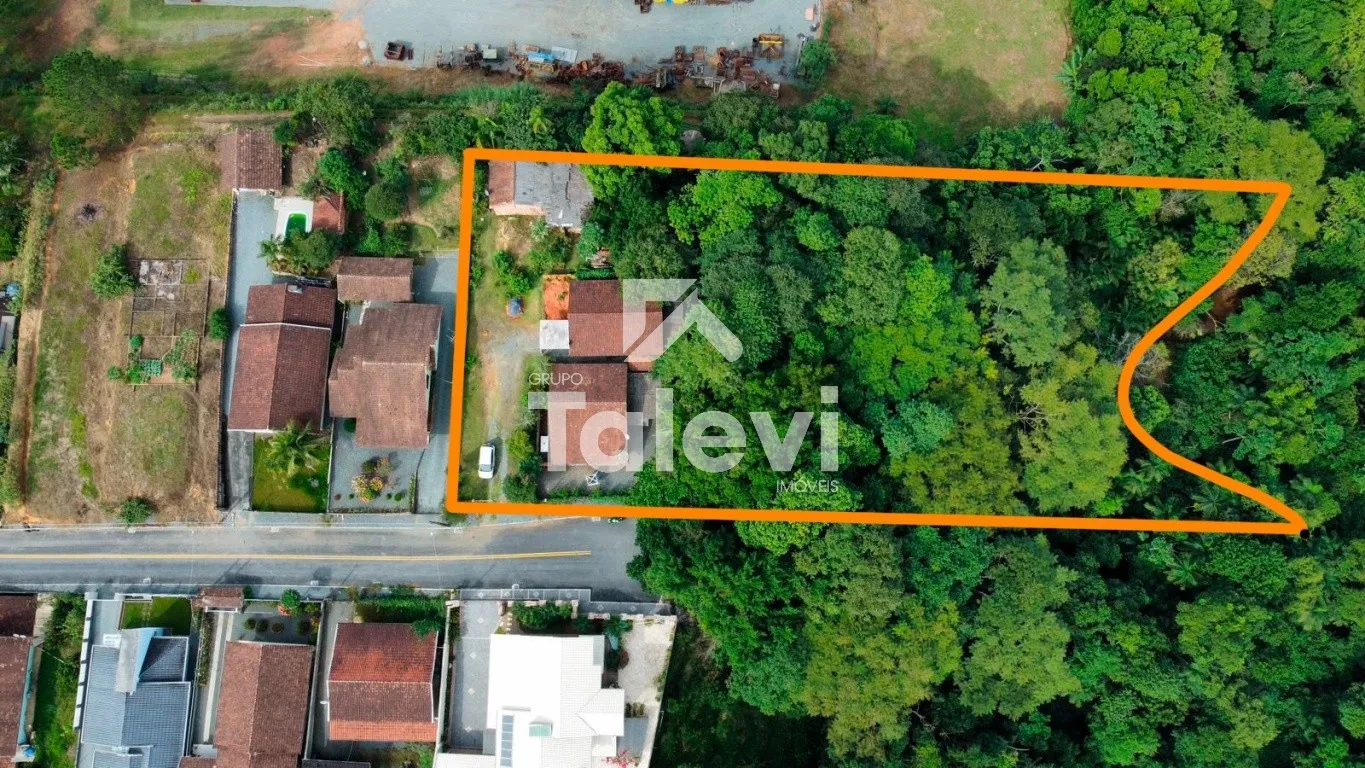 Terreno com 3.452m e Duas Casas em Testo Central - Potencial para Prédio Residencial e Renda Imediata — foto 2