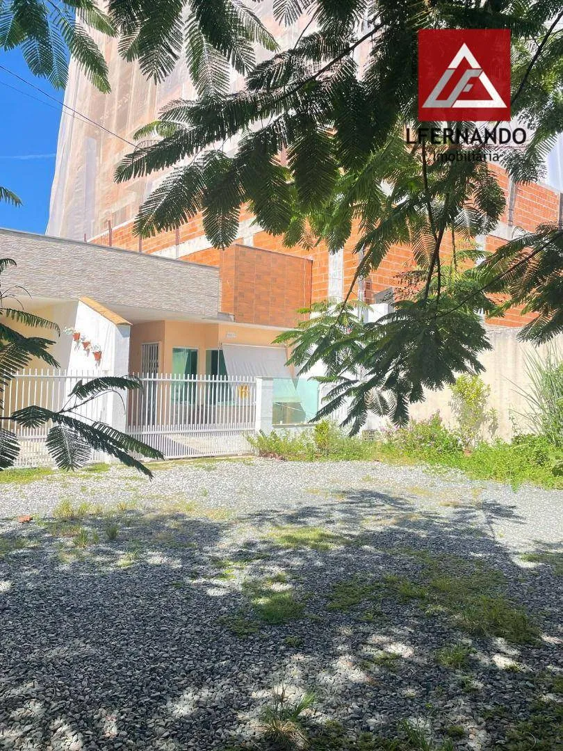 Casa com 3 dormitórios à venda por R$ 650.000,00 - Itacolomi - Balneário Piçarras/SC — foto 4