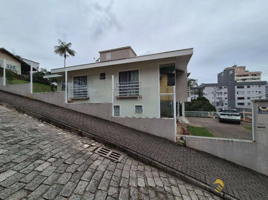 Casa com 3 dormitórios à venda, 204 m por R$ 1.500.000,00 - Itoupava Seca - Blumenau/SC - foto 1
