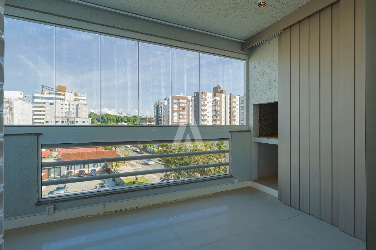 Apartamento com 2 suíte(s) mais 1 quarto(s) à venda no bairro América em JOINVILLE, por R$ 998.000.00. — foto 5