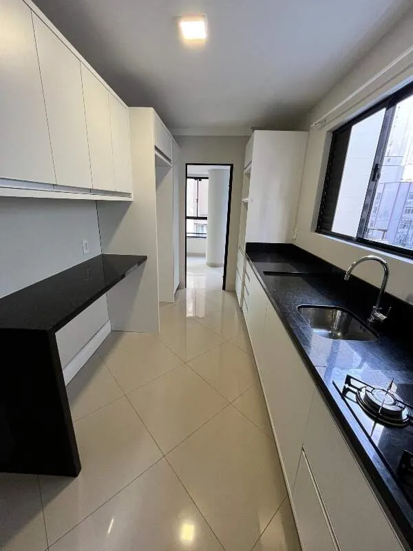 Apartamento à venda no bairro Barra Sul — foto 3