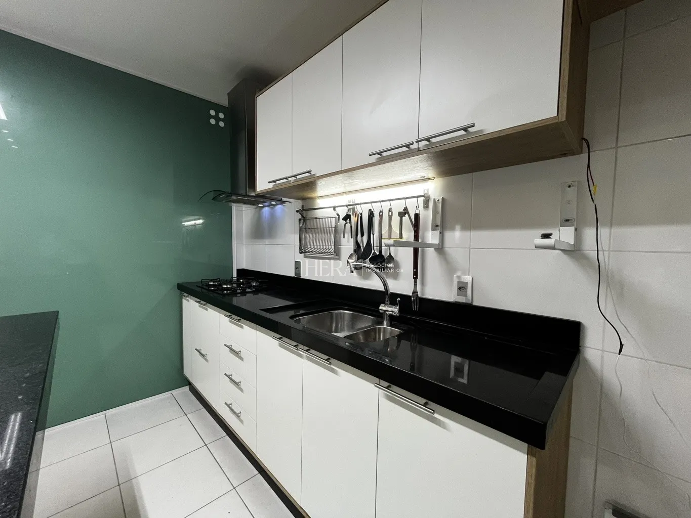 Apartamento semimobiliado 02 dormitórios com 01 suíte no bairro Itoupava Norte em Blumenau! — foto 3