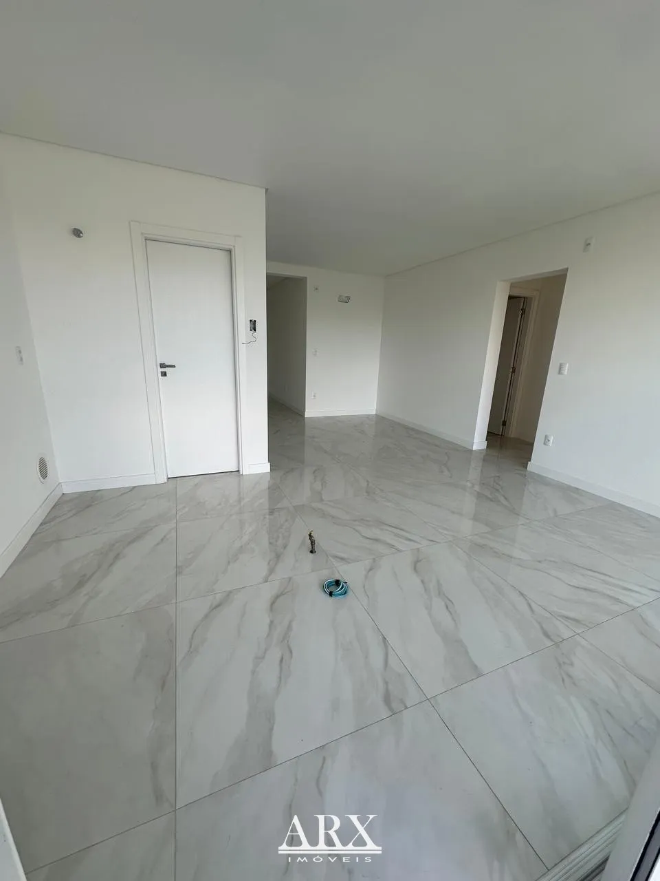 Belíssimo apartamento com 3 dormitórios no Bairro Escola Agrícola — foto 5