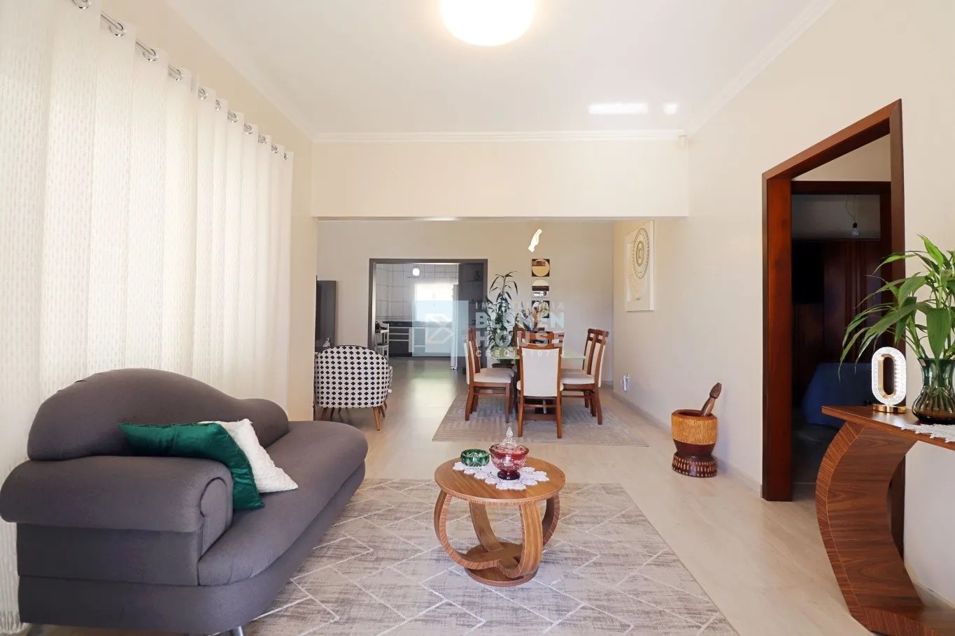 Ampla casa térrea no bairro Fortaleza! — foto 6
