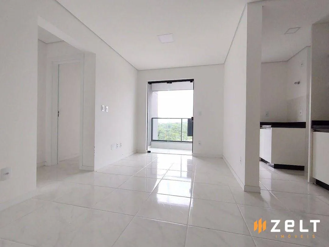 Apartamento com 2 dormitórios à venda, 57 m por R$ 380.000,00 - Velha - Blumenau/SC — foto 2