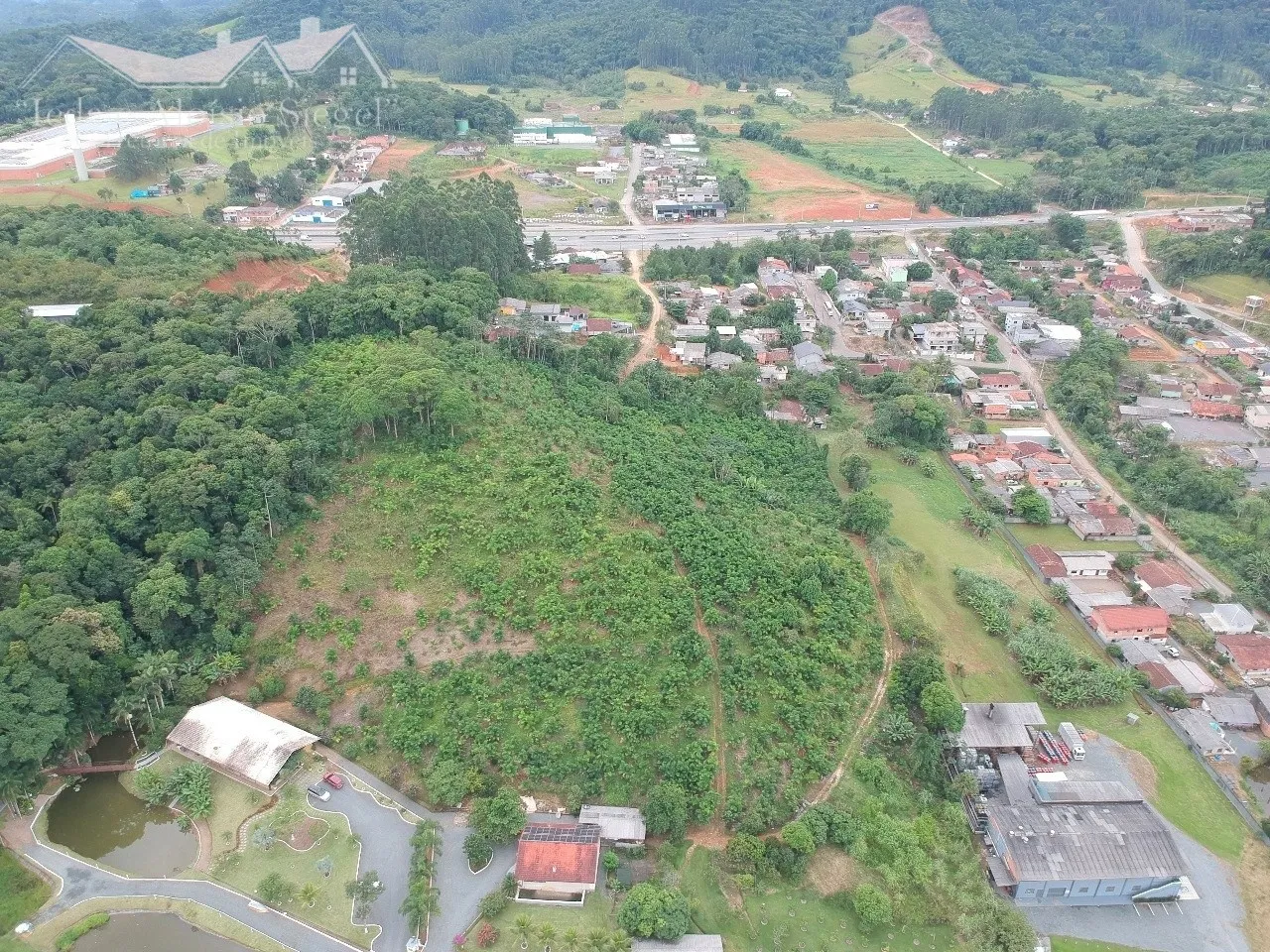 Terreno com 30.000 m2 no bairro Encano - Indaial /SC Ref. 1458 - foto 1