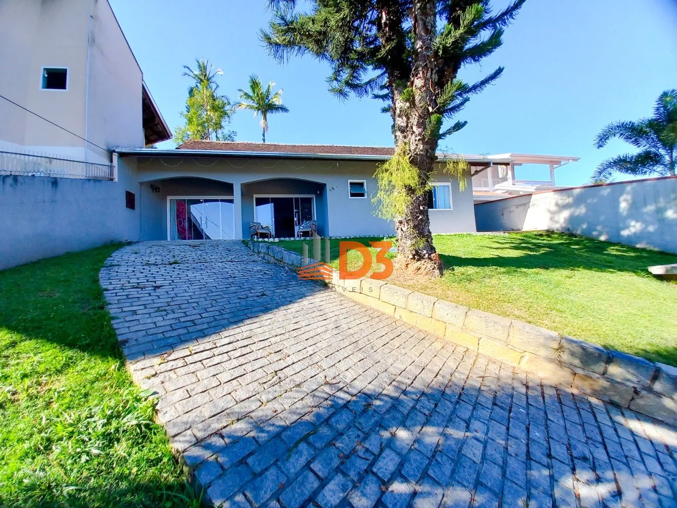 Ampla Casa à Venda no Bairro Fortaleza - Excelente Localização! - foto 1
