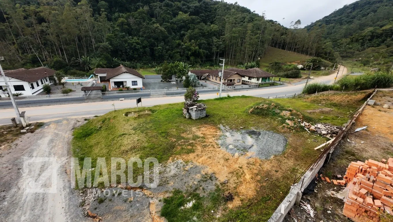 Condominio com um lote e 3 Casas a Venda no Wunderwald - Pomerode — foto 4