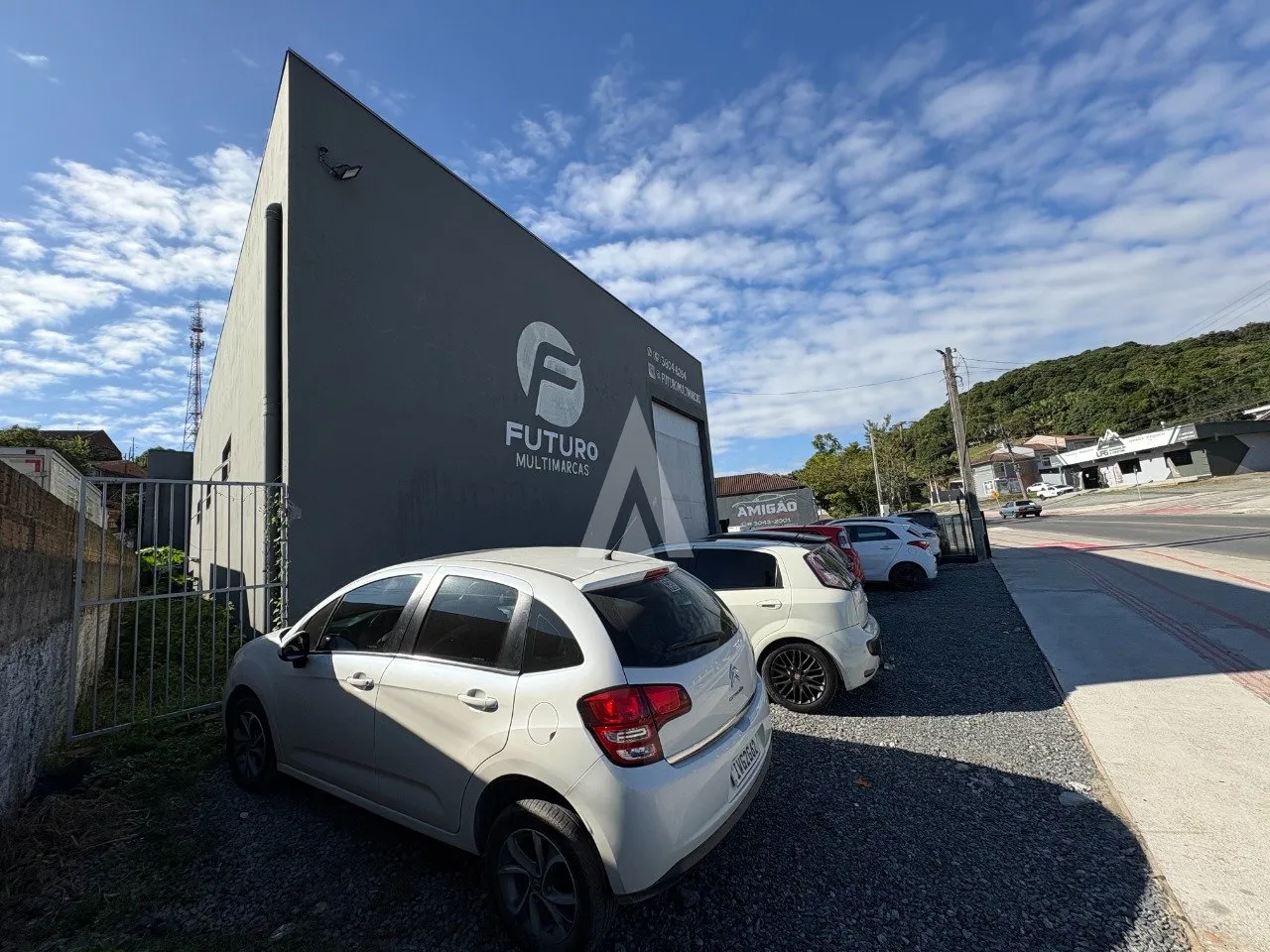 Galpão à venda no bairro Boehmerwald em Joinville, por R$ 1.420.000.00. — foto 3