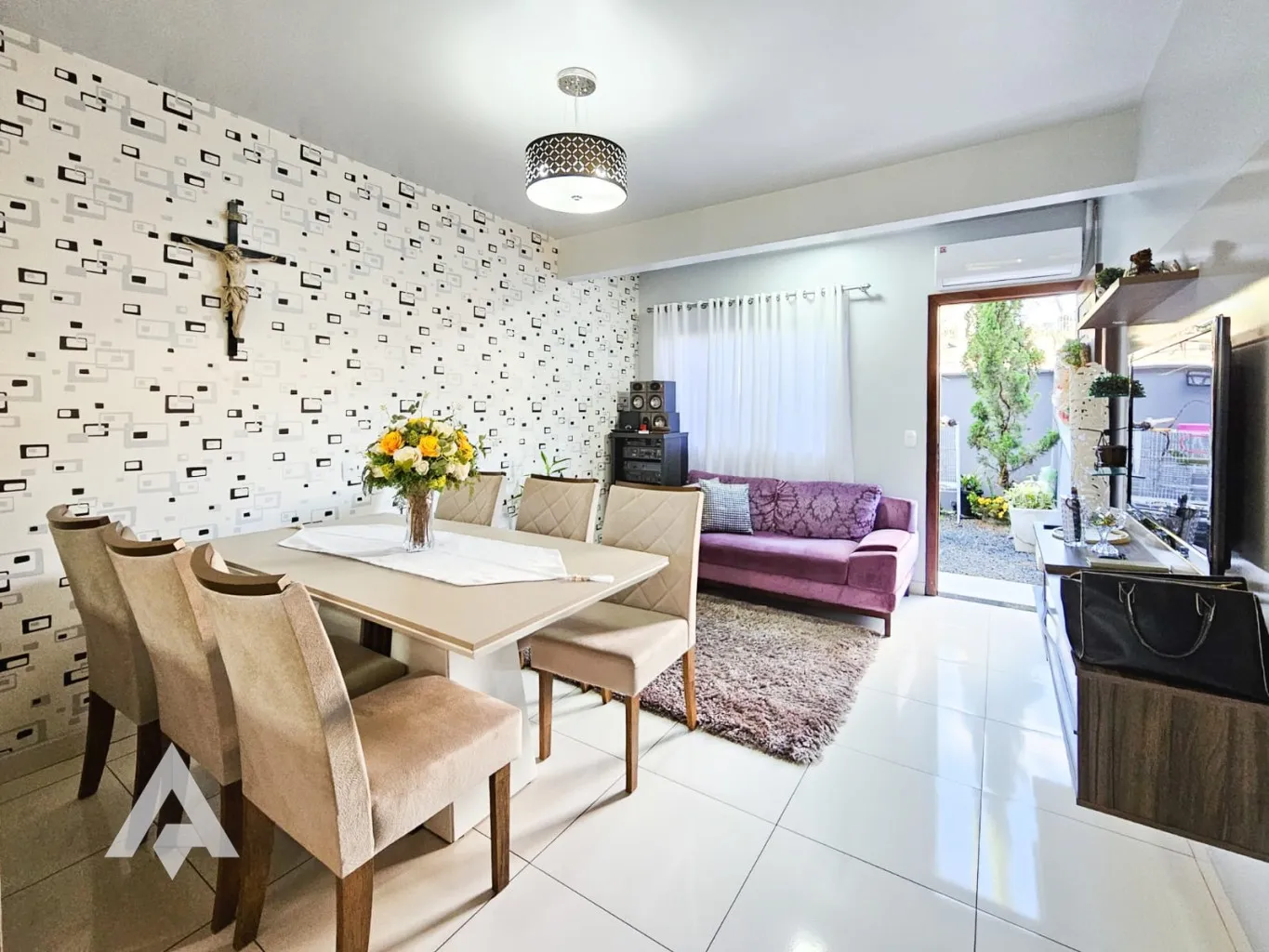 Casa com 3 dormitórios à venda no bairro da Velha! — foto 2