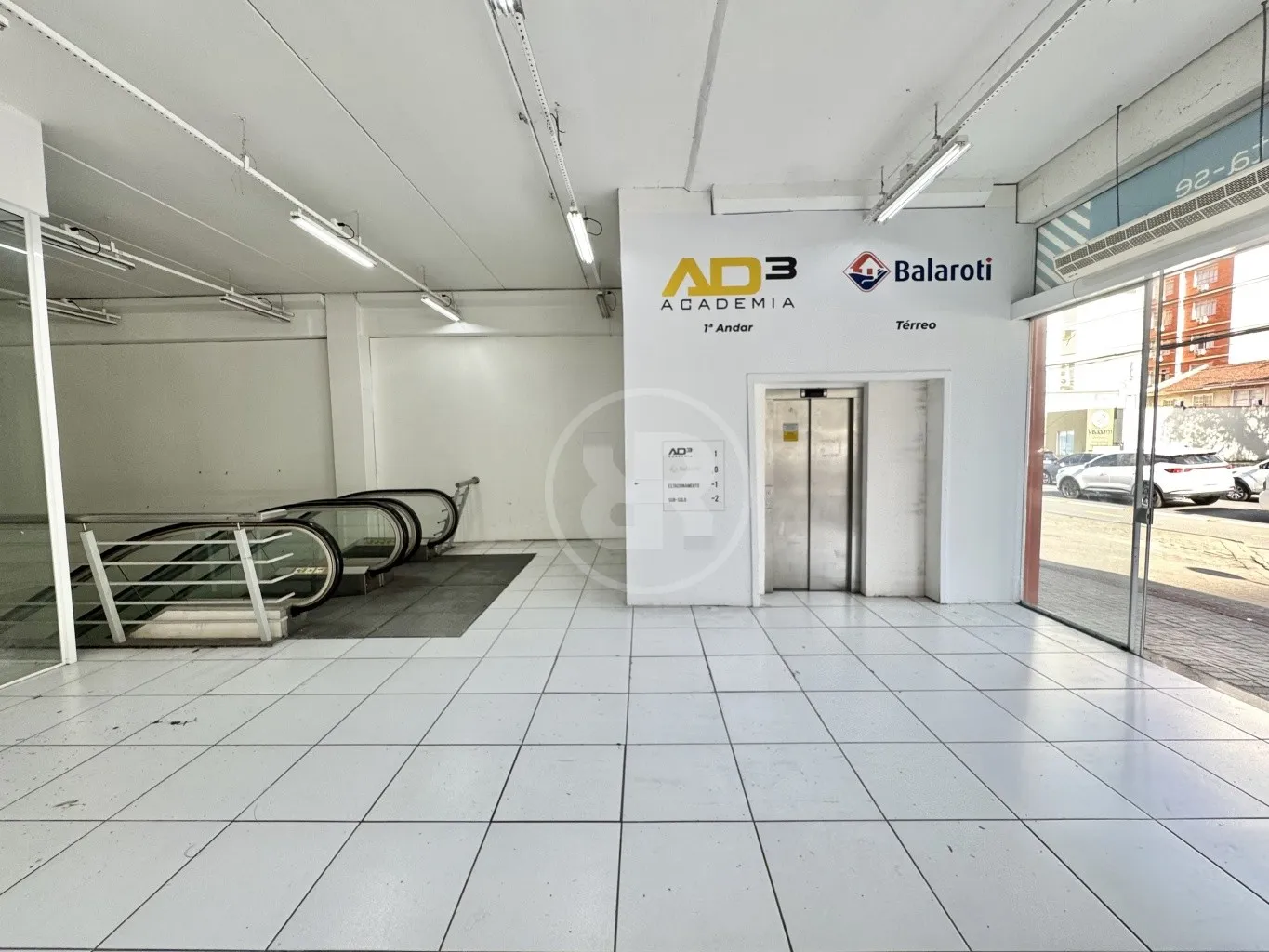 Oportunidade Única de Galpão Comercial com 1863,87m na Rua Sete de Setembro, Centro - Blumenau (SC) — foto 3