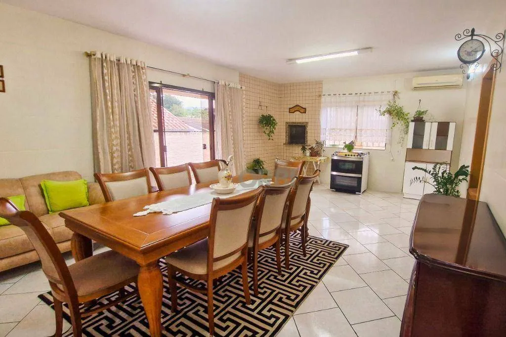 Casa com 5 dormitórios à venda, 238 m por R$ 890.000,00 - Bela Vista - Gaspar/SC - foto 1