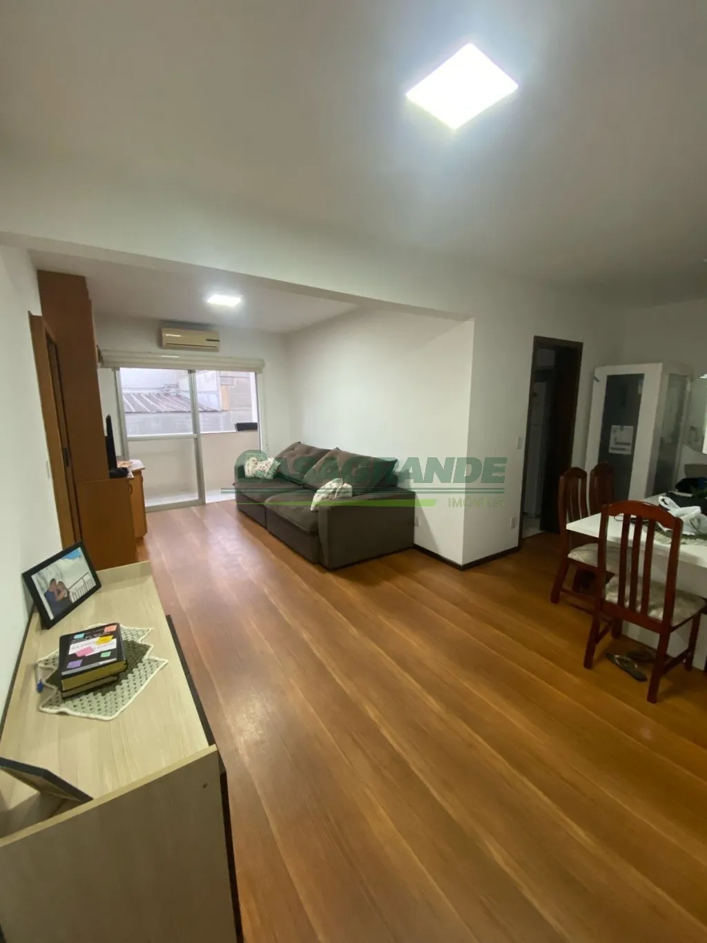 Ótimo Apartamento no Bairro Garcia em Blumenau com 2 Dormitórios e 78 m. - foto 1