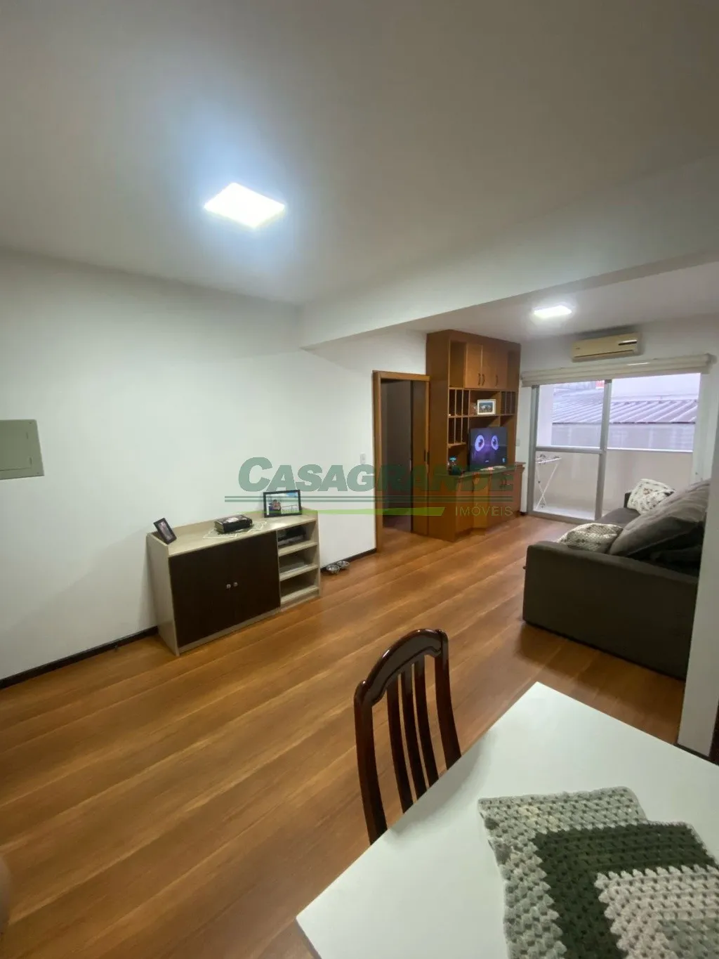 Ótimo Apartamento no Bairro Garcia em Blumenau com 2 Dormitórios e 78 m. — foto 4