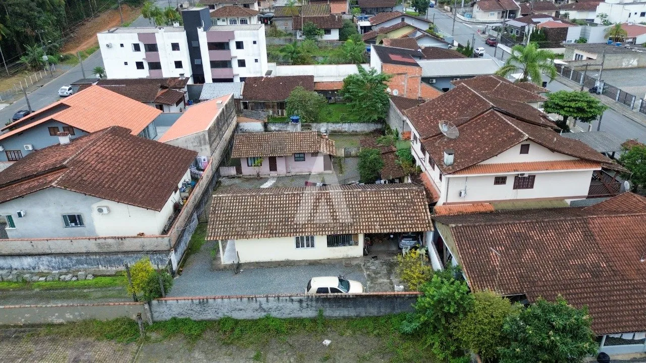 Terreno à venda no bairro Costa E Silva em Joinville, por R$ 695.000.00. — foto 7