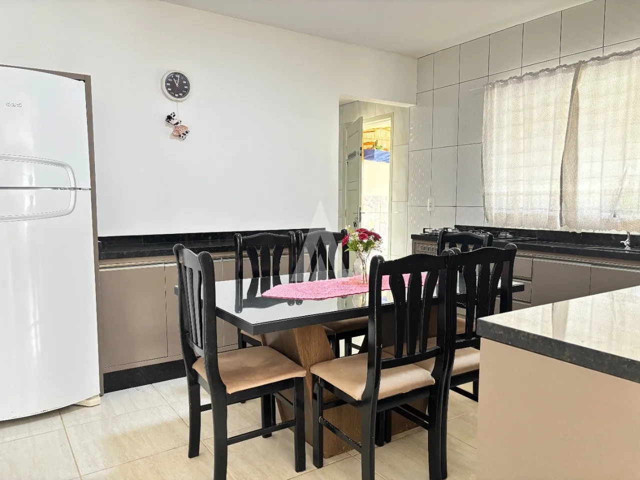 Sobrado Geminado com 1 suíte(s) mais 2 quarto(s) à venda no bairro Nova Brasília em Joinville, de R$ 480.000,00 para R$456.00,00. — foto 5