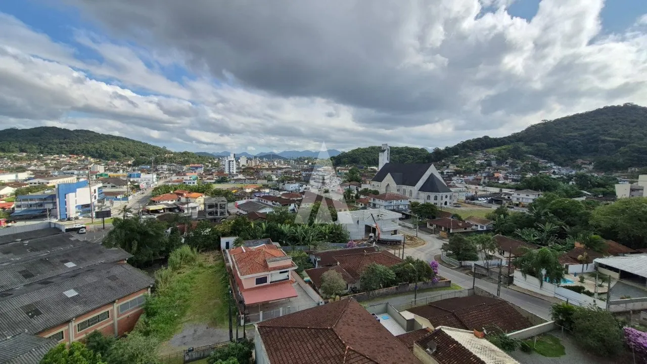 Apartamento com 1 suíte(s) mais 1 quarto(s) à venda no bairro IRIRIU em JOINVILLE, por R$ 380.000.00. — foto 6