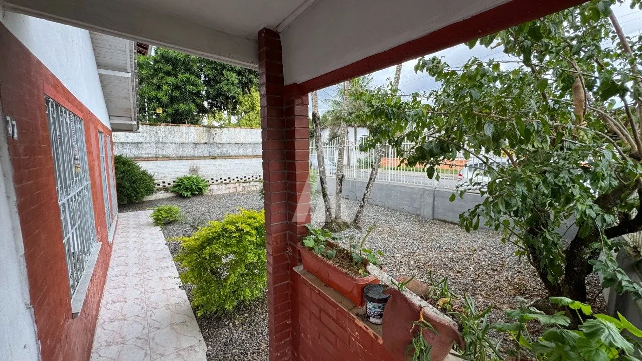 Terreno à venda no bairro América em Joinville, por R$ 760.000.00. — foto 4