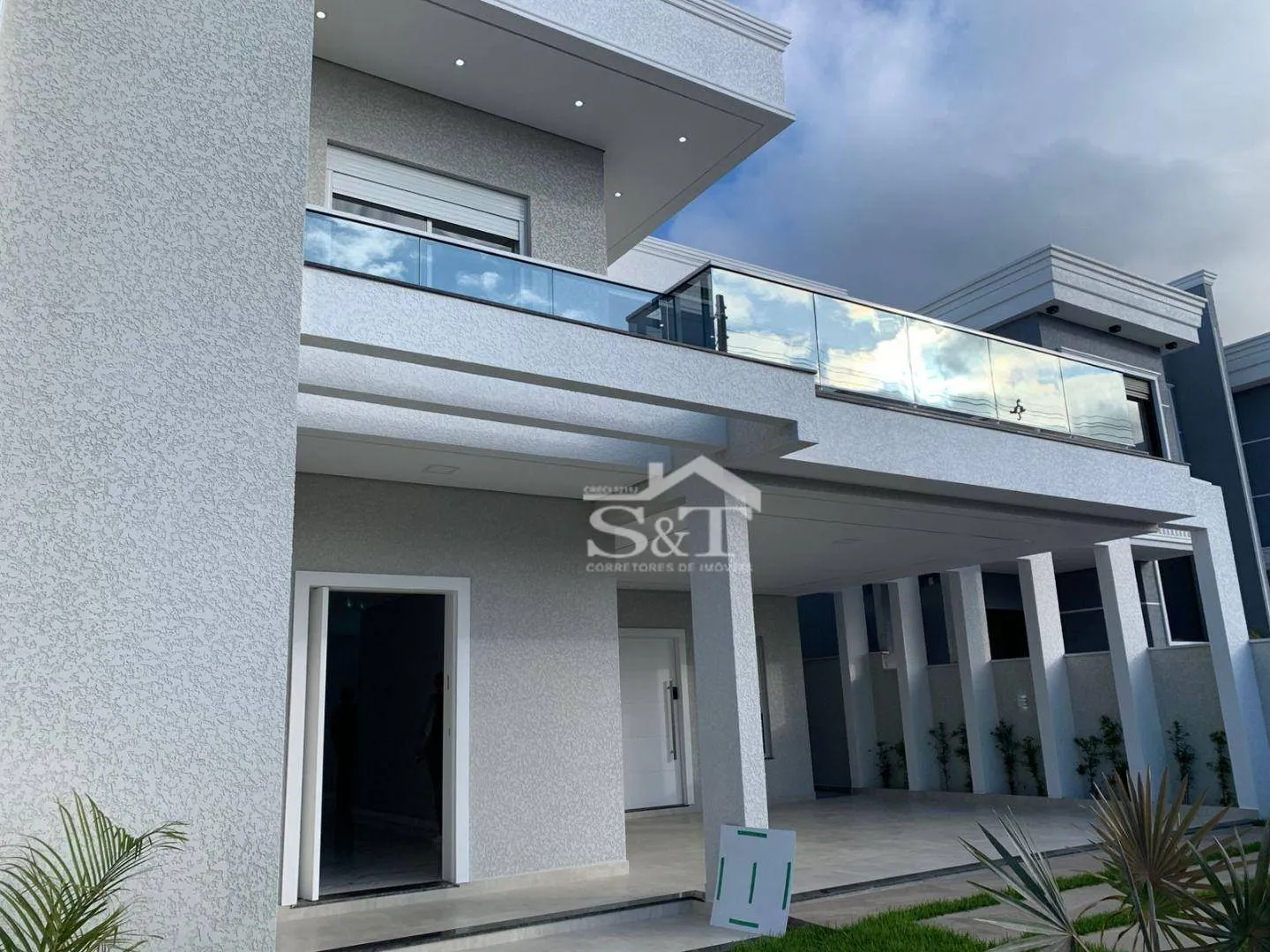 Sobrado com 3 dormitórios à venda, 244 m por R$ 1.700.000,00 - Ingleses do Rio Vermelho - Florianópolis/SC — foto 2