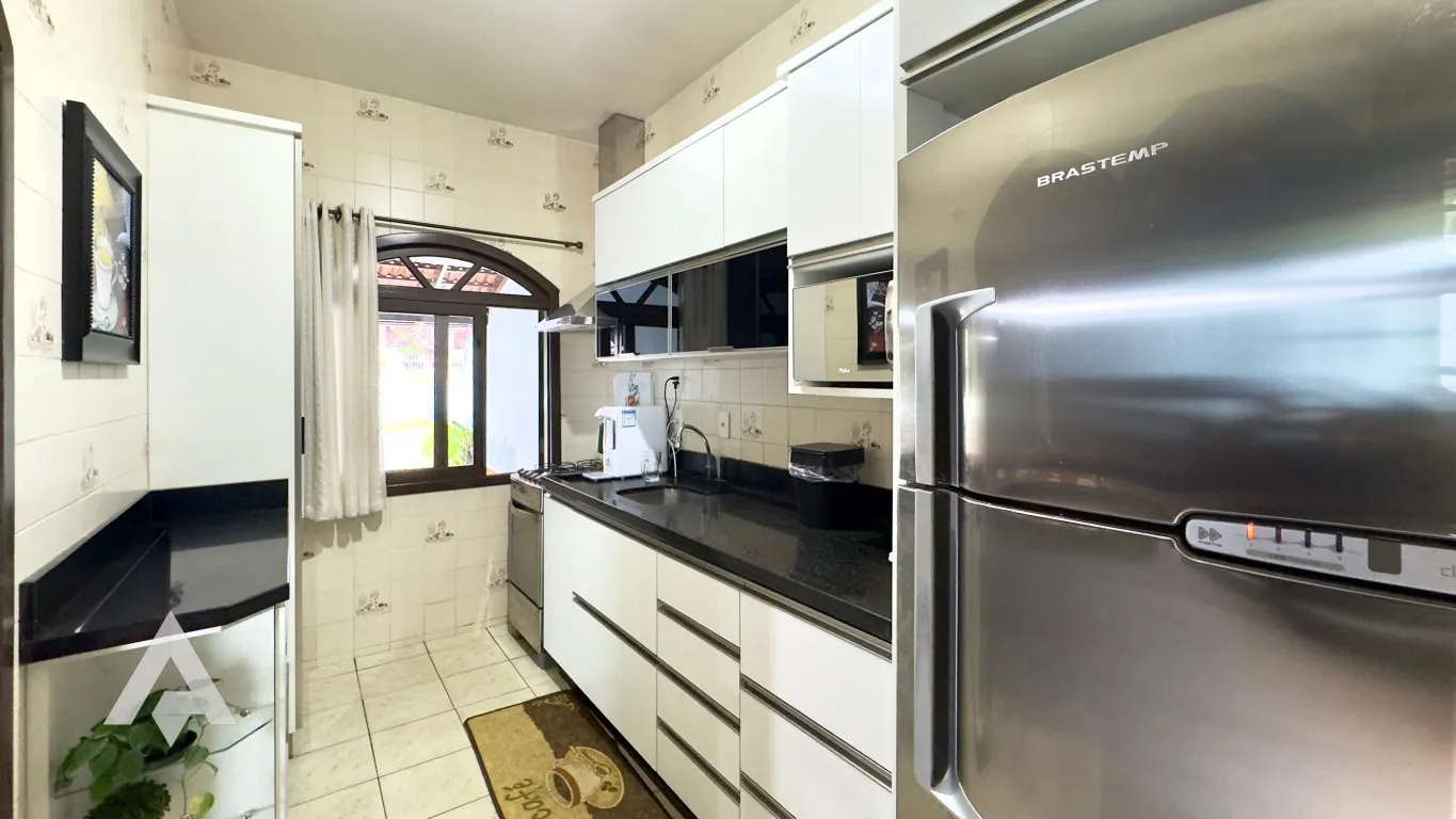 Casa com 4 dormitórios à venda por R$ 800.000,00 - Bairro Escola Agrícola - Blumenau/SC — foto 7
