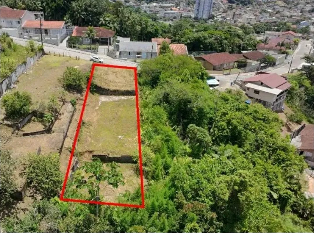Amplo terreno à venda no bairro Garcia! Com 620m de área total e 13 metros de frente. — foto 6