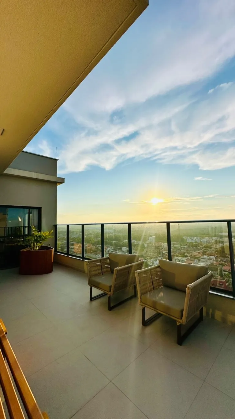 Apartamento mobiliado com 2 quartos no Centro de Balneário Piçarras - foto 1