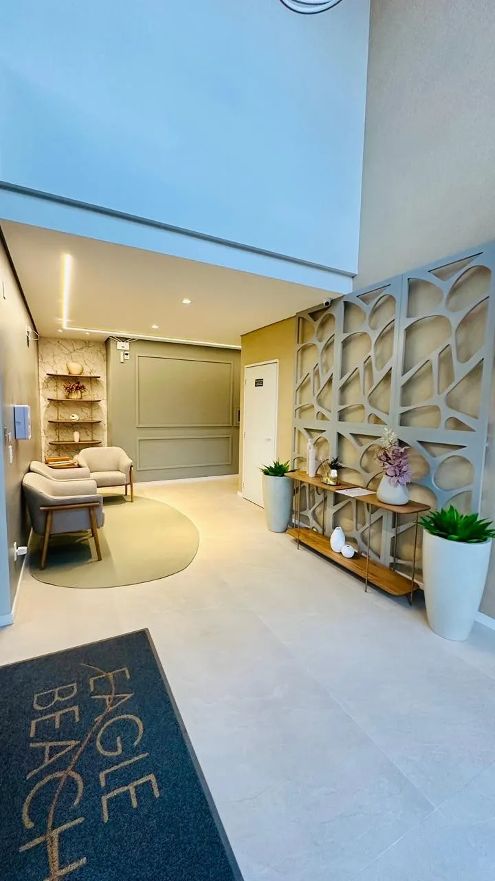 Apartamento mobiliado com 2 quartos no Centro de Balneário Piçarras — foto 4