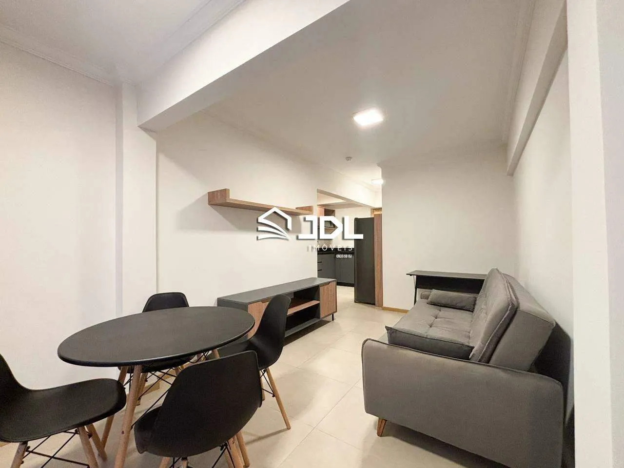 Apartamento à venda no bairro Centro - foto 1