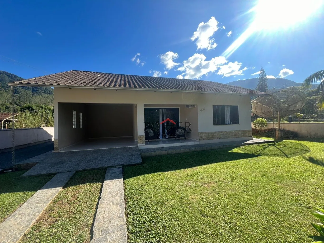 Sítio dos Sonhos em Pomerode - Espaço, Natureza e Conforto em Um Só Lugar! Sítio com 20.304m, sendo 20,50m de frente, localizado na Rota mais charmosa do Brasil - Rota Enxaimel - foto 1