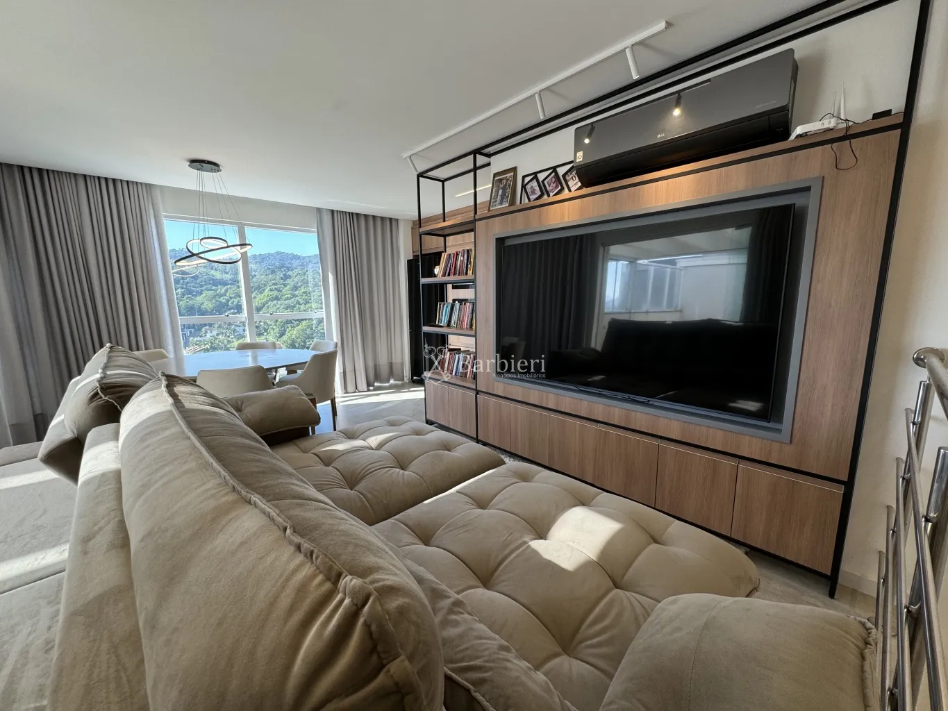 Cobertura duplex com 3 quartos sendo 02 suítes, 194m no bairro Fortaleza em Blumenau/SC — foto 2