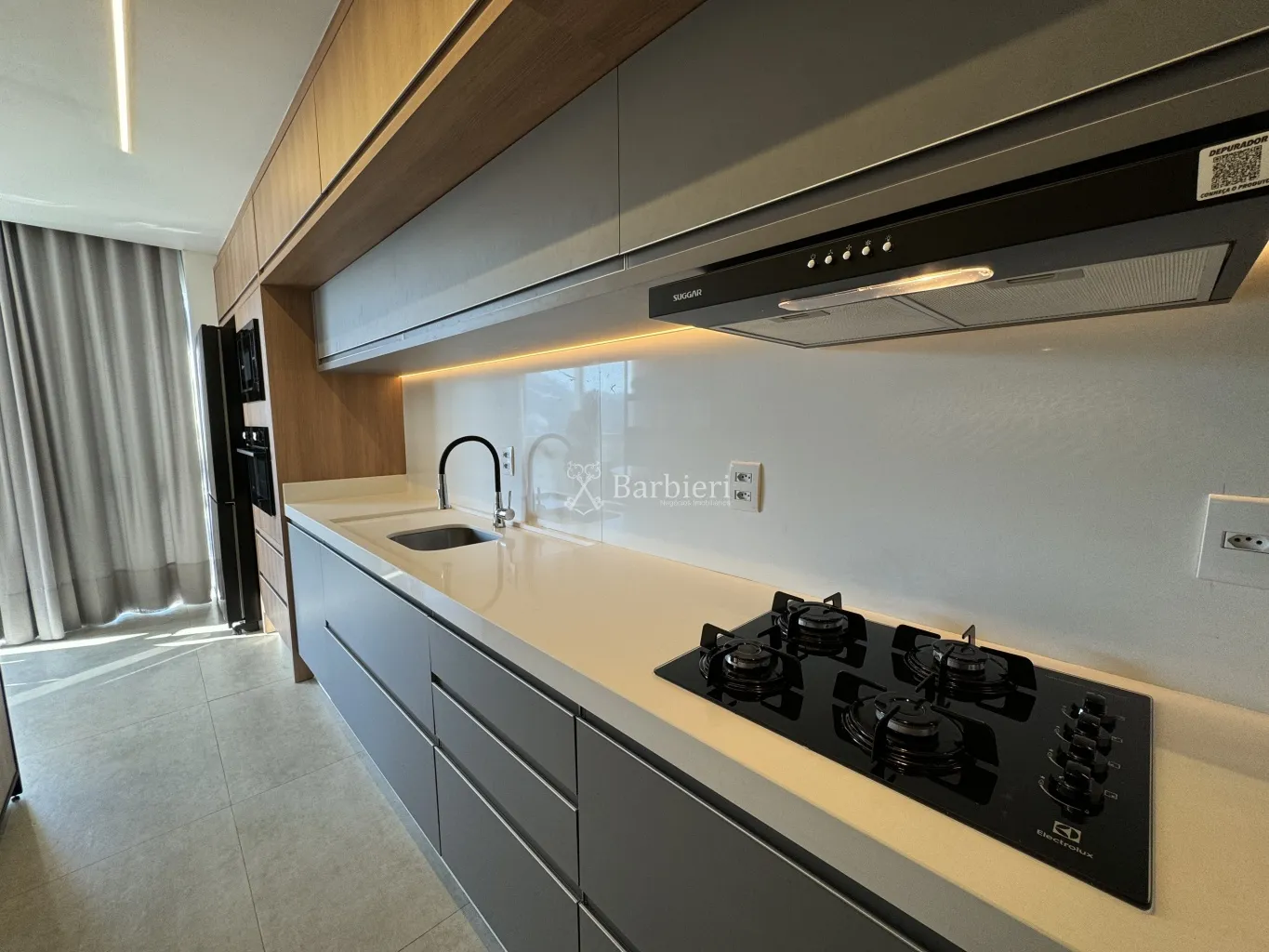 Cobertura duplex com 3 quartos sendo 02 suítes, 194m no bairro Fortaleza em Blumenau/SC — foto 4