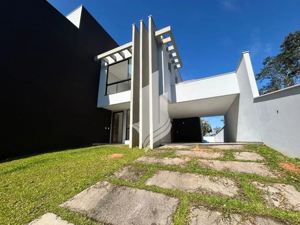 Casa de alto padrão no bairro Ponta Aguda - foto 1