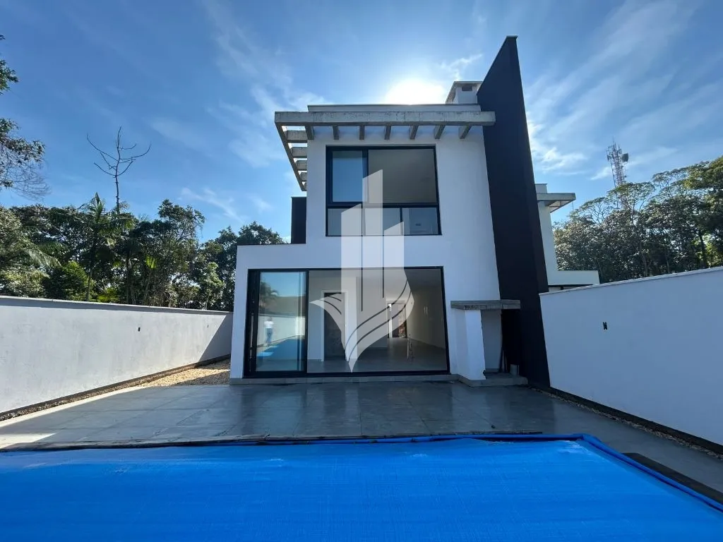 Casa · à venda · 3 quartos · 204m² · Ponta Aguda, Blumenau