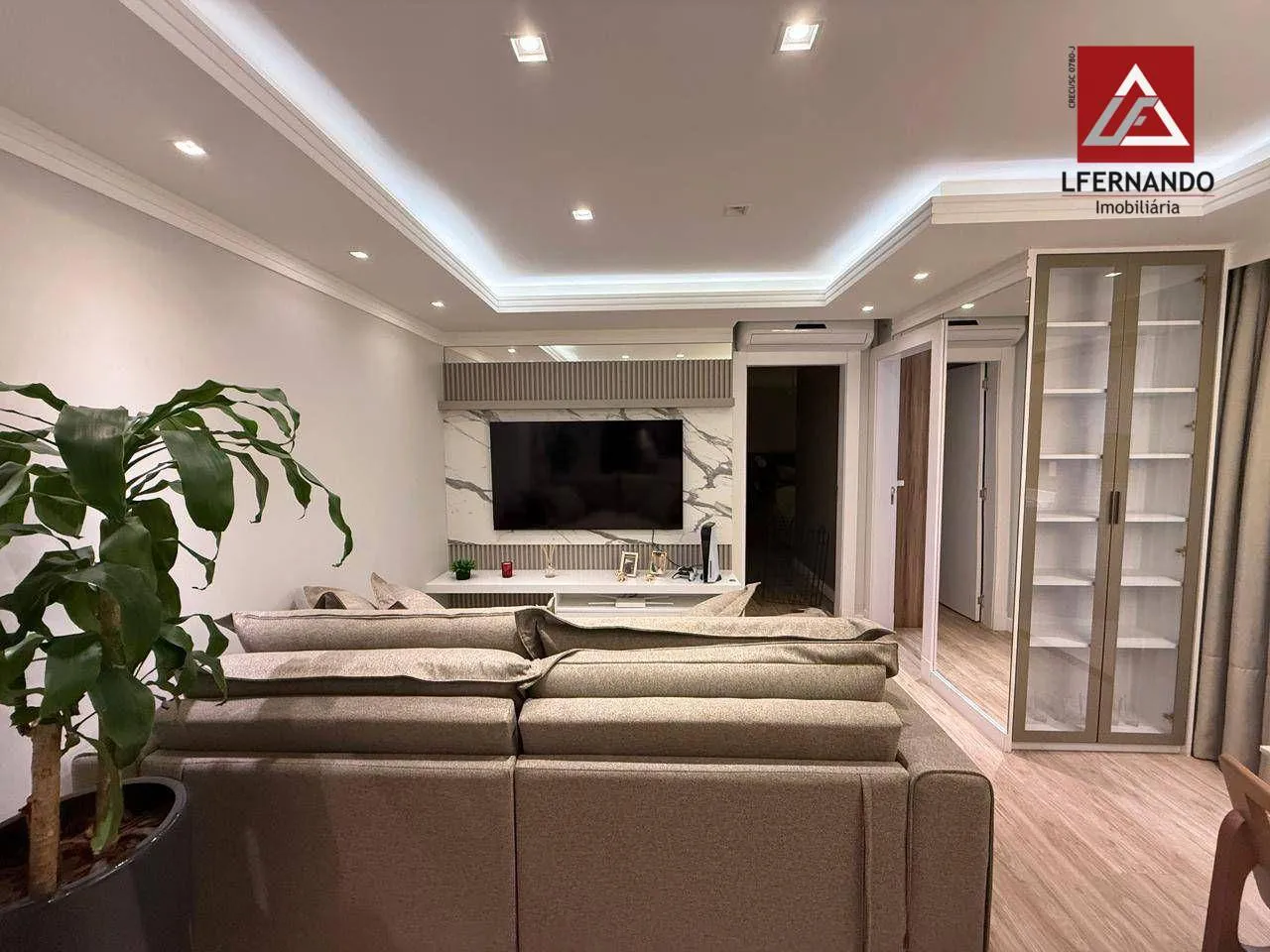 Apartamento com terraço e hirdro, 2 dormitórios, sendo 1 suíte à venda, 103 m por R$ 800.000 - Velha - Blumenau/SC — foto 2